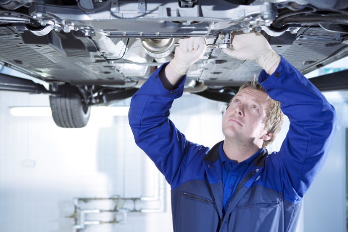 We Care For Your Priced Possessions: Best Car Servicing