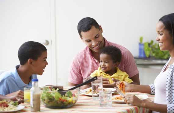 5 Benefits Of Eating At Home