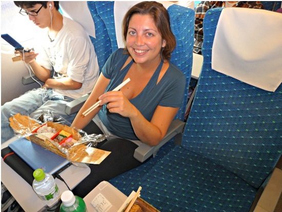 The Hunger Has Just Got Healthy and Delicious While Train Travel