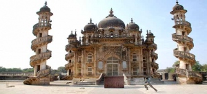 Junagadh - A Town Dotted By Multiple Edifices From The Medieval Era