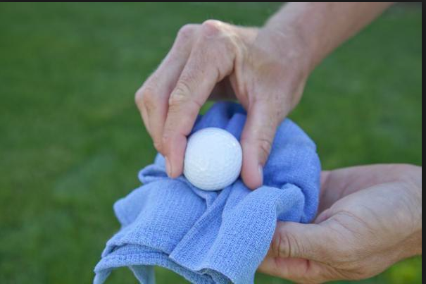 How To Clean Your Muddy Golf Balls?