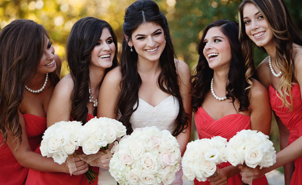 Few Tips &amp; Tricks To Consider While Choosing Wedding Flowers