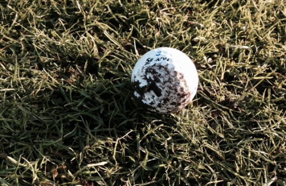 How To Clean Your Muddy Golf Balls?