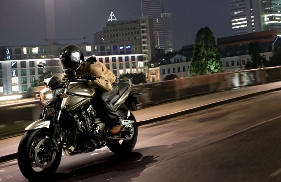 10 Useful Safety Tips For Newbie Motorcycle Riders