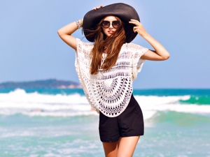 Top 10 Ways To Dress Up For A Beach